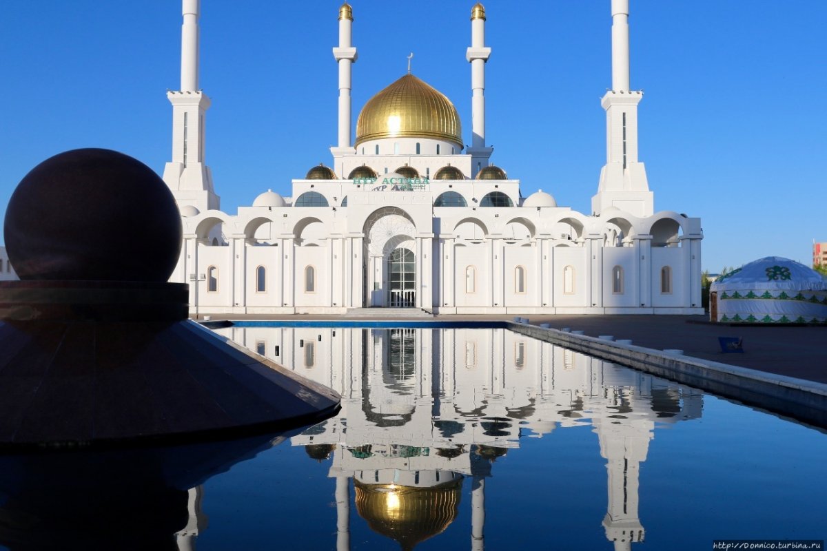 Мечеть Нурсултан в Астане