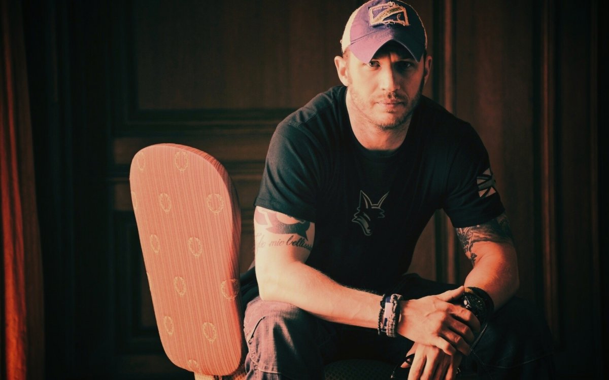 Том Харди 1920 1080