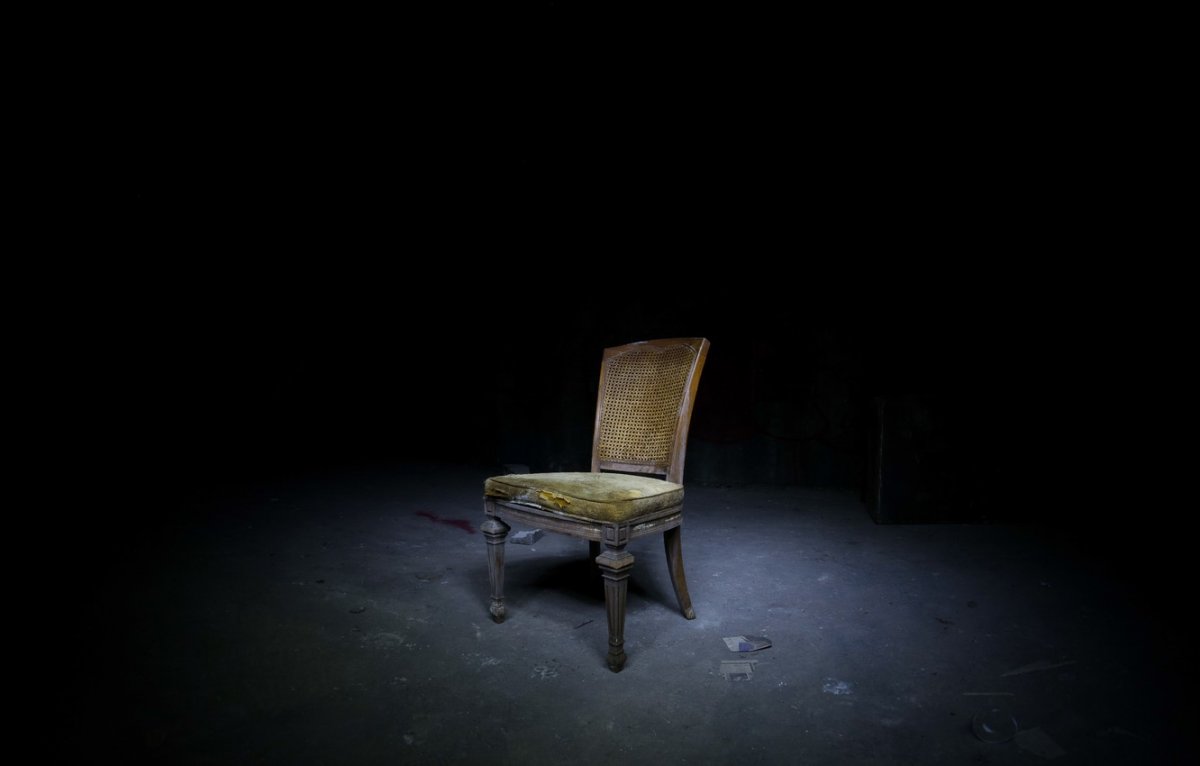 Поверхность стола