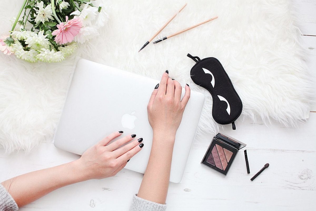 Косметика обложка