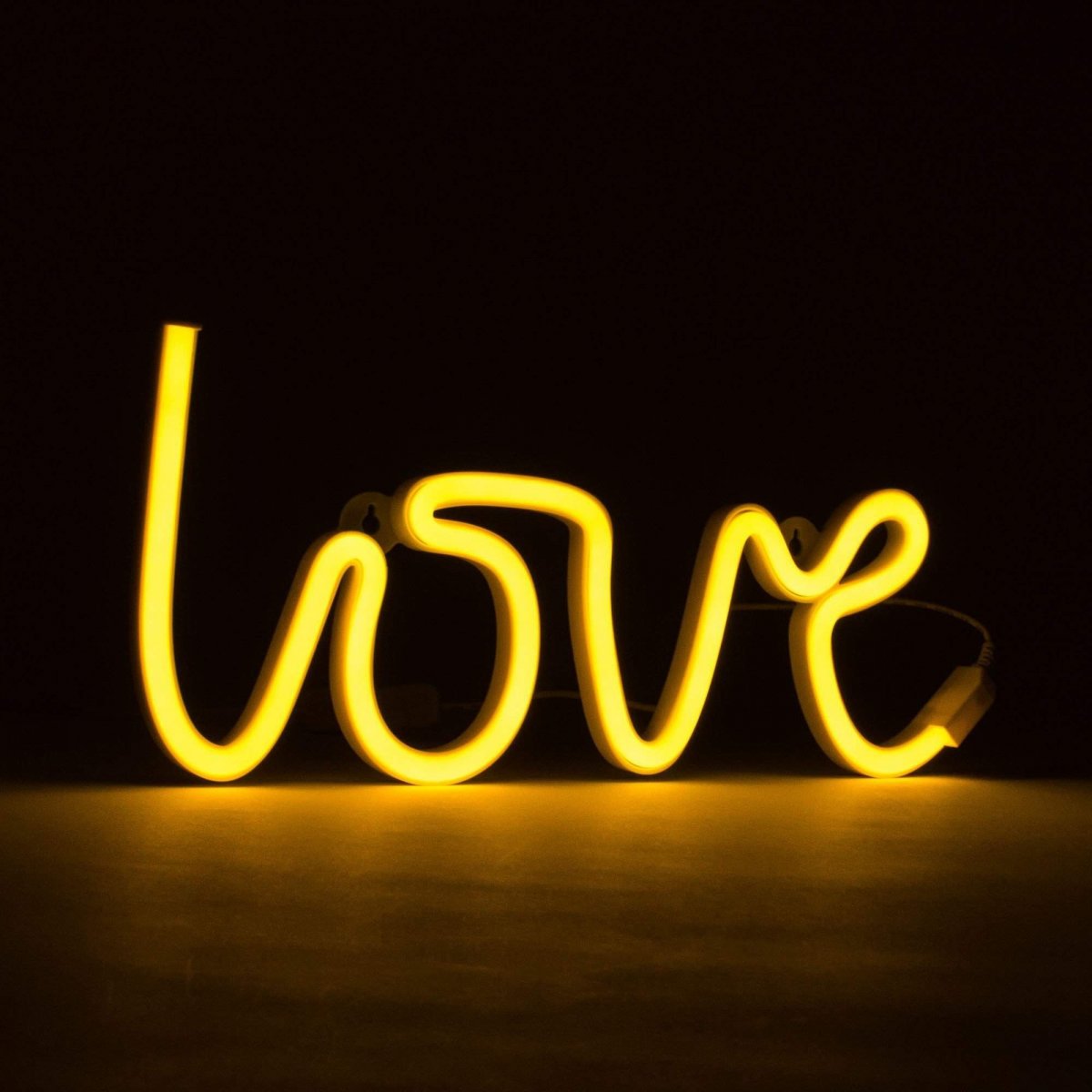 Яркий фон однотонный