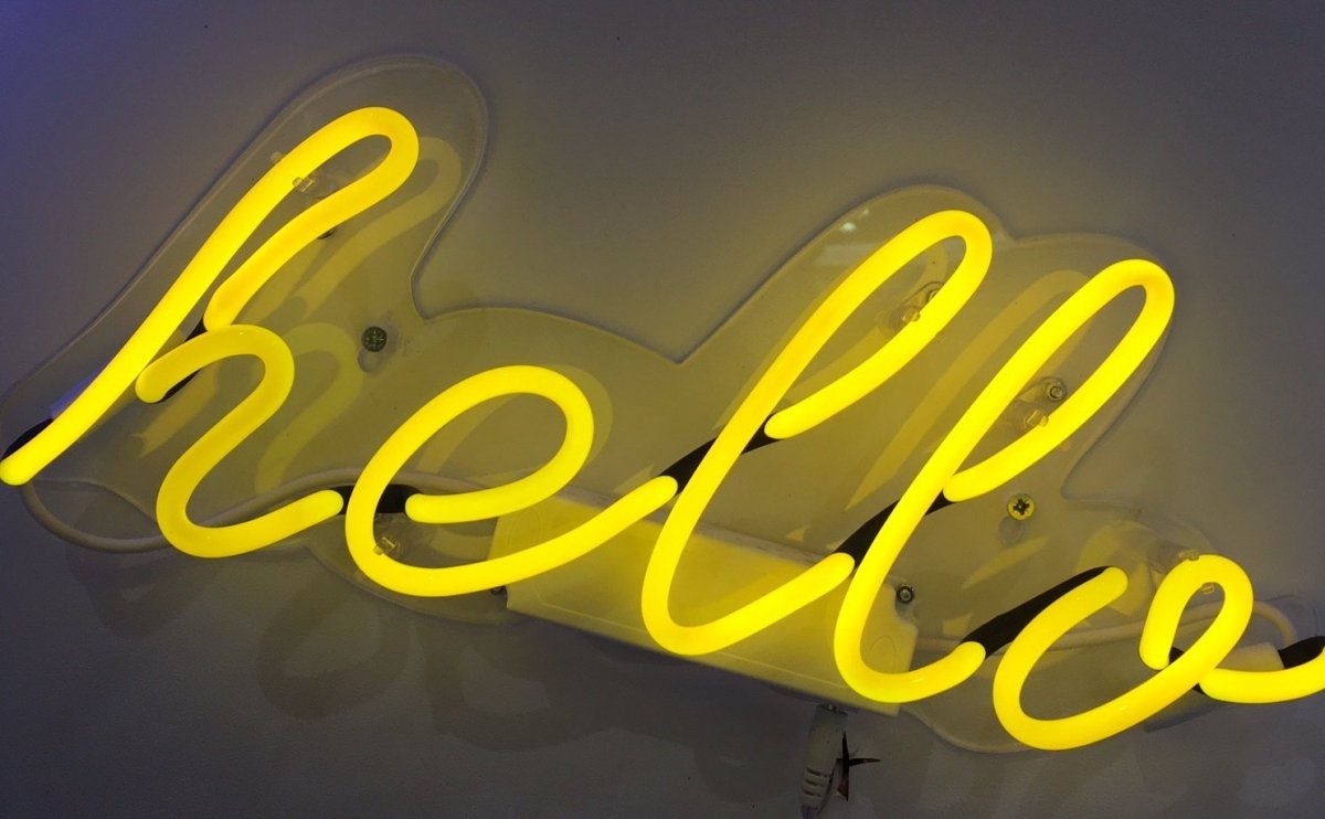 Желтый неон