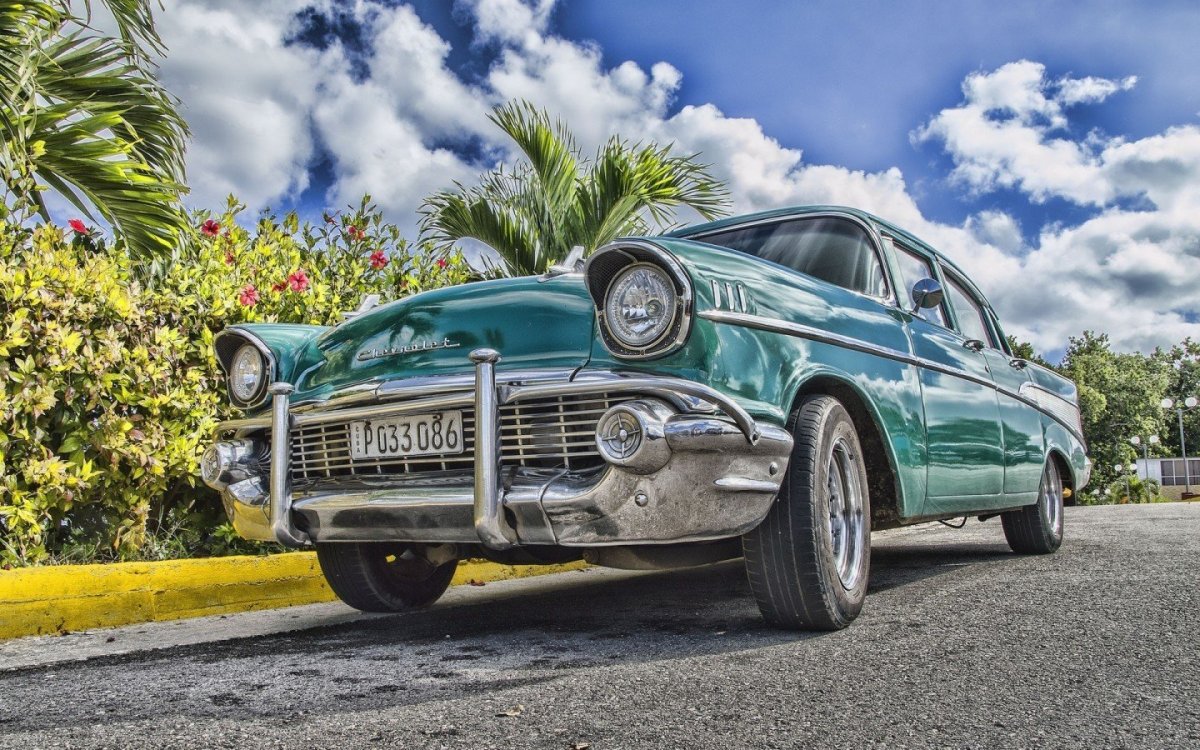 Додж Челленджер машина ретро