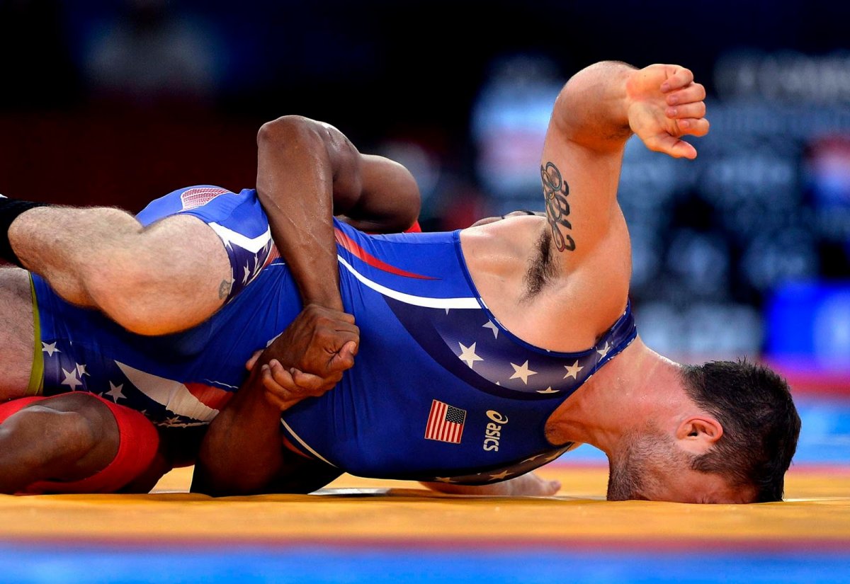 Аниуар Гедуев Джордан Барроуз