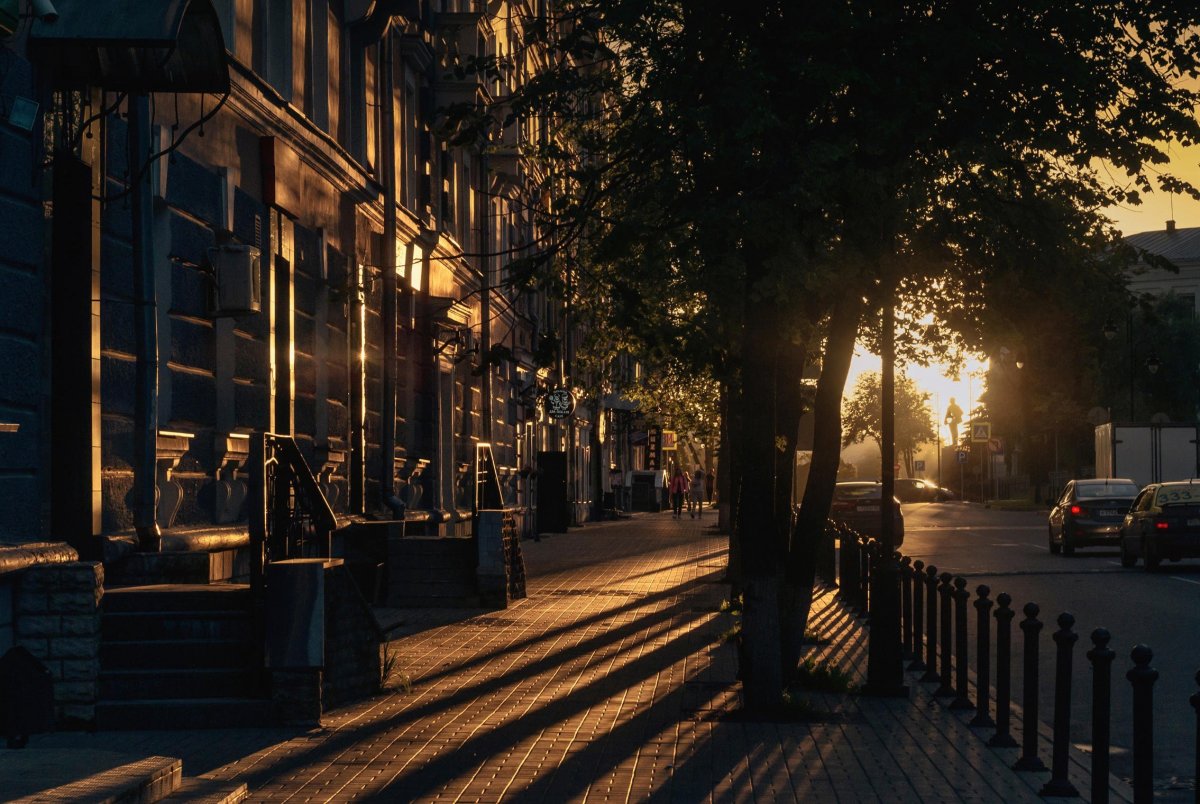 Брусчатая улочка Италии вечер