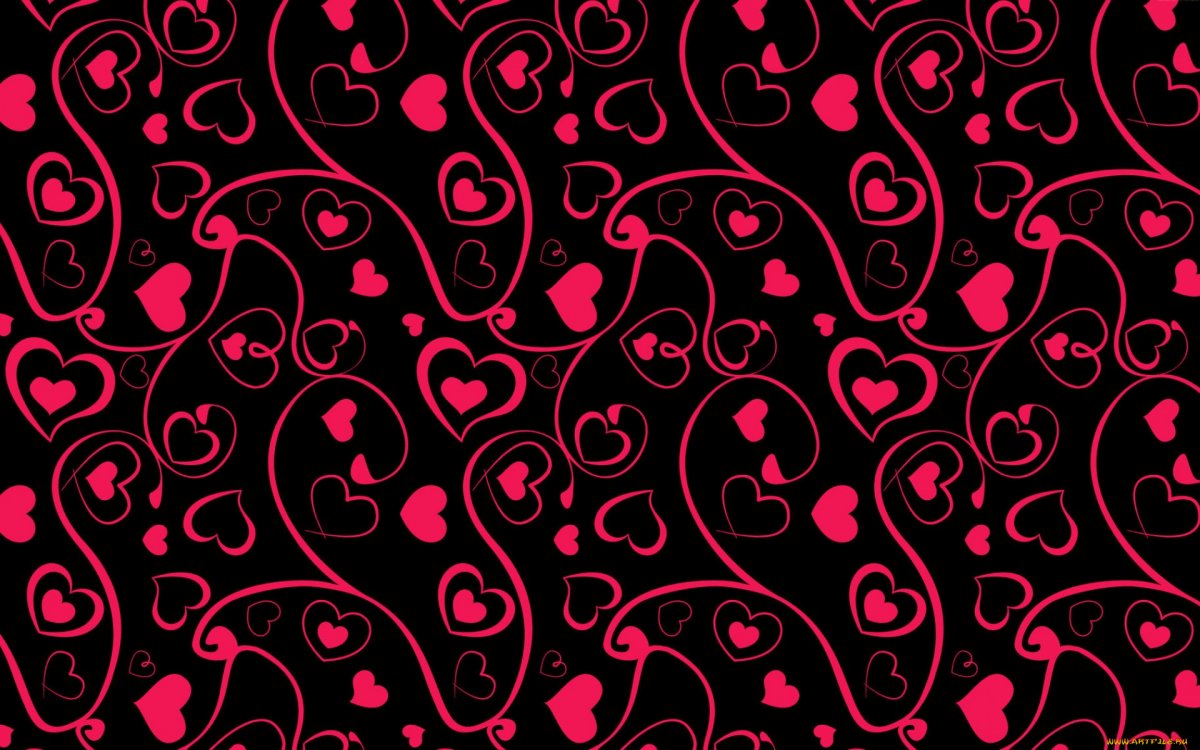 Маленькое сердечко на черном фоне