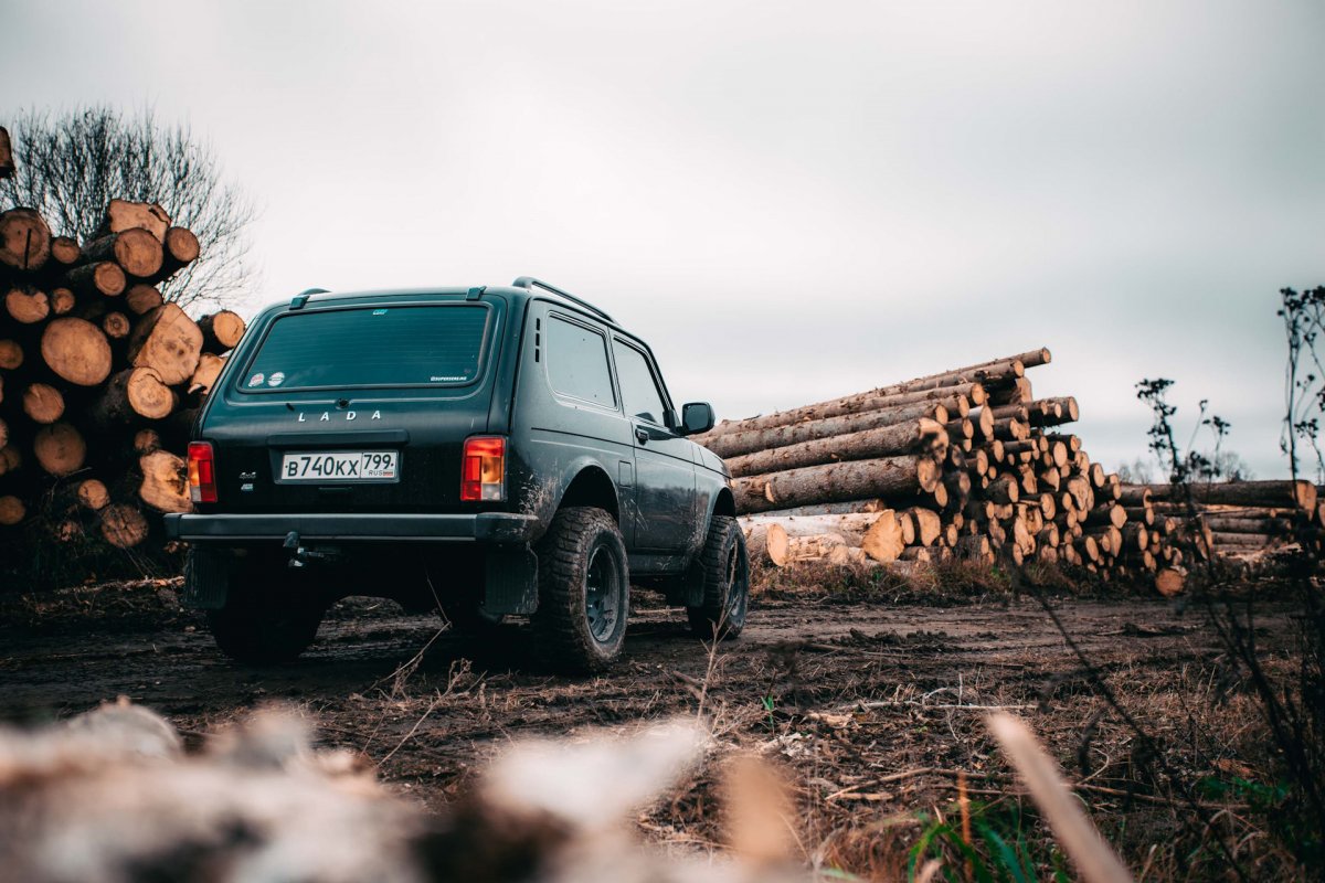 Лада Нива Тревел 1998