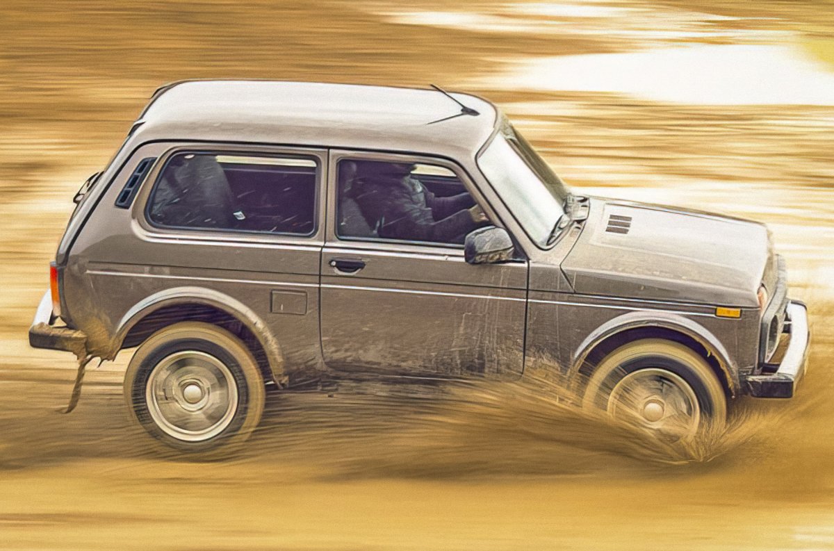 Лада Нива 4х4 белая