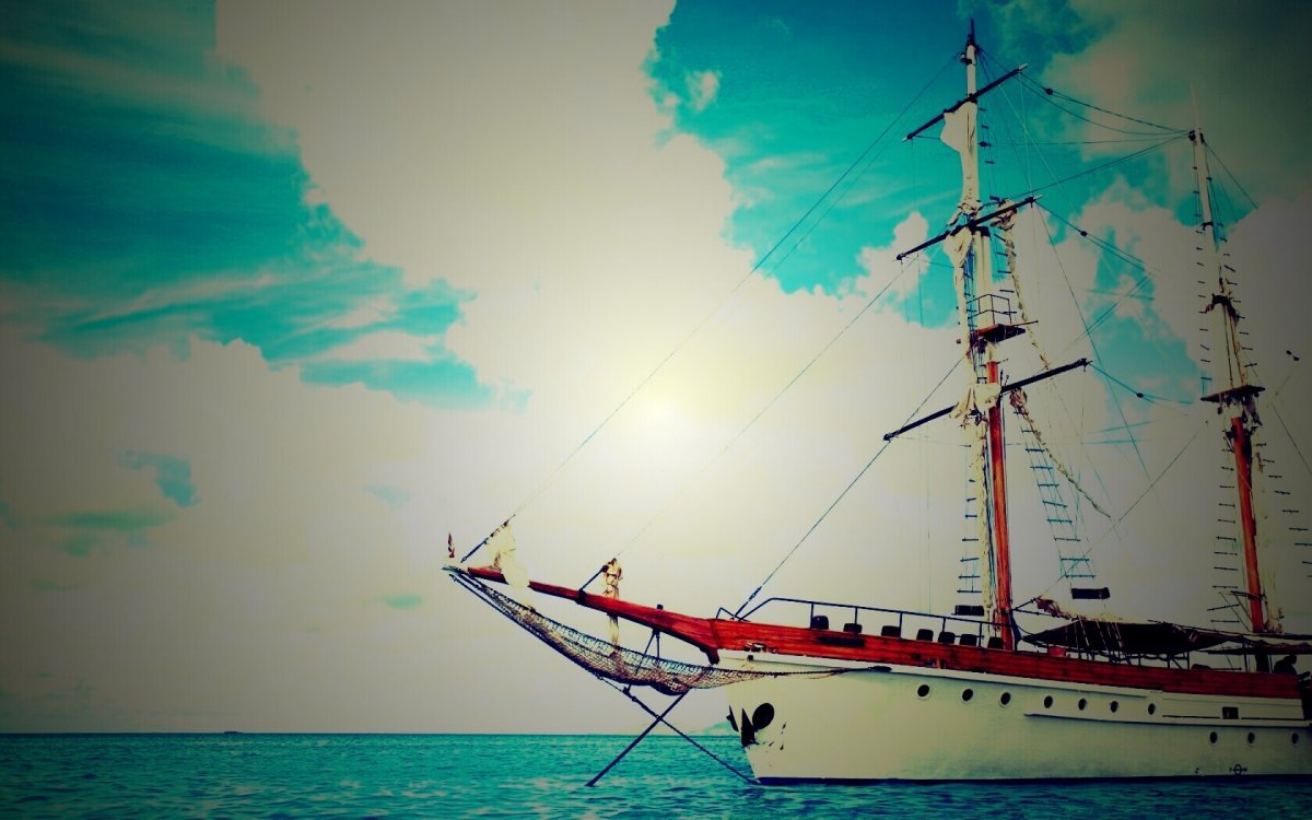 Хуан Себастьян Элькано парусник