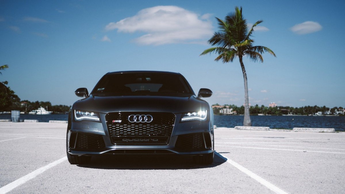 Audi rs7 Black Front