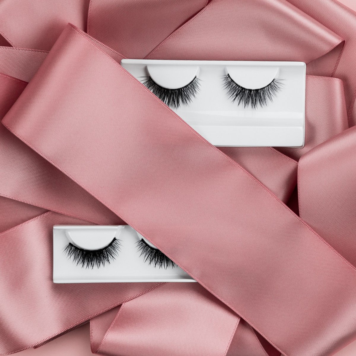 Ресницы Минимализм