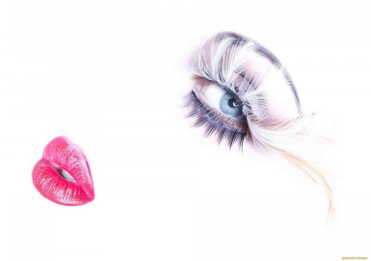 Наращивание ресниц на розовом фоне