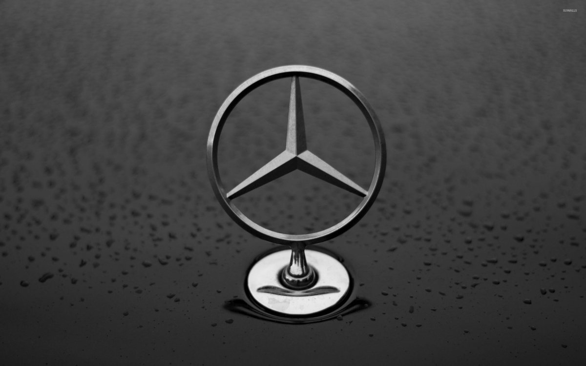 Mercedes Benz logo