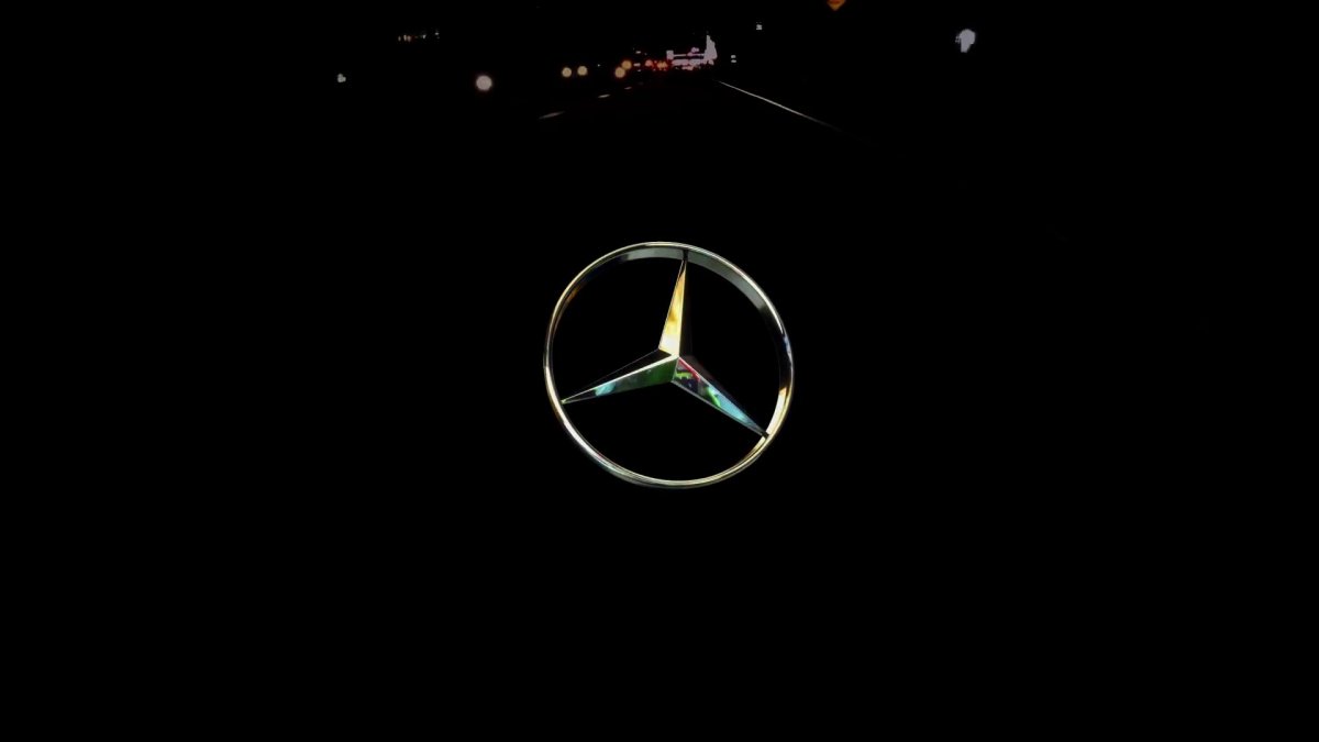 Логотип Mercedes-Benz