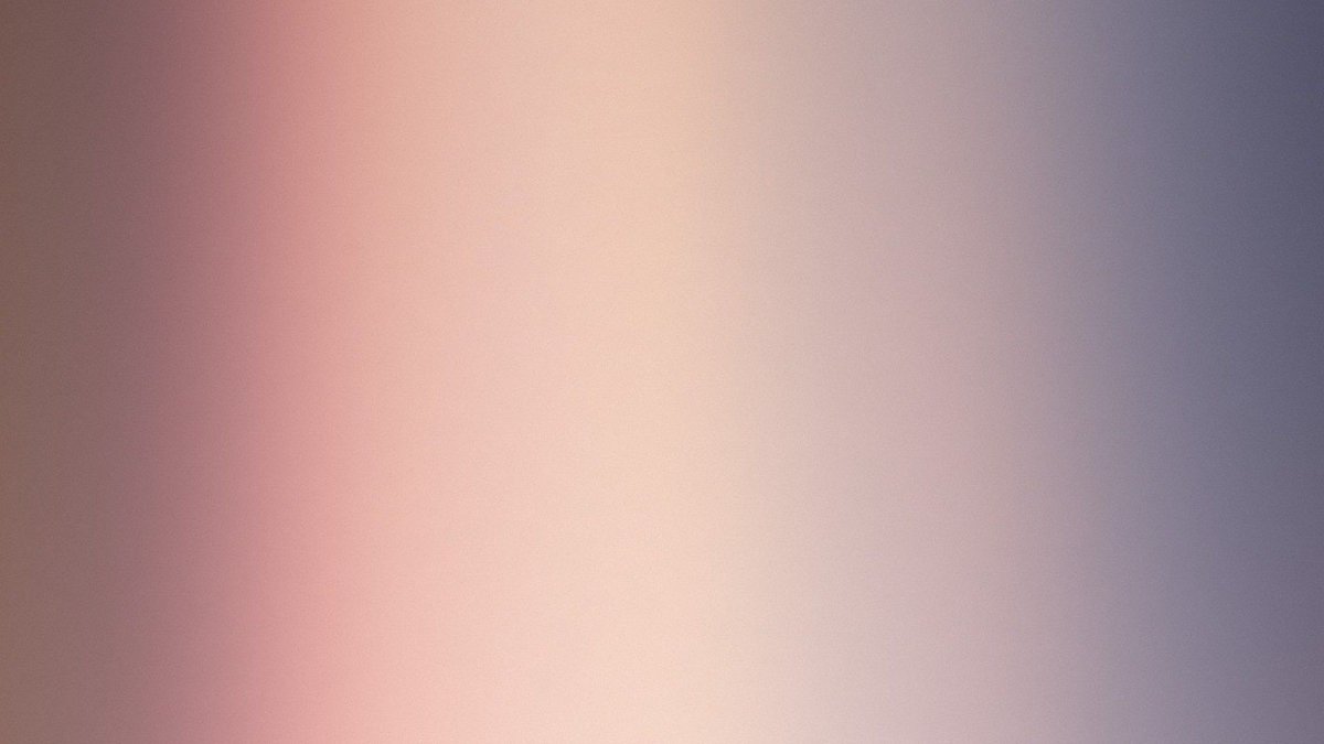 Нюдовые пионы