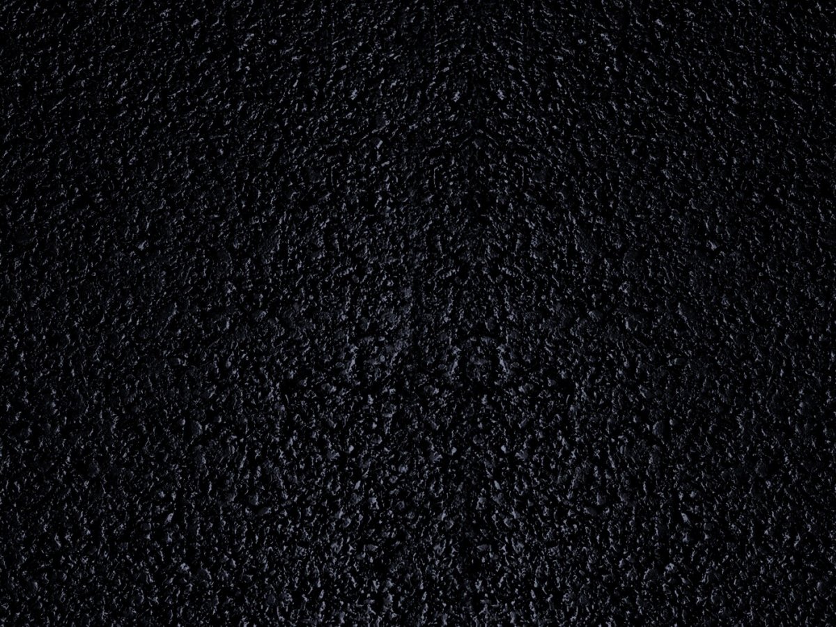 Мокрый асфальт темный