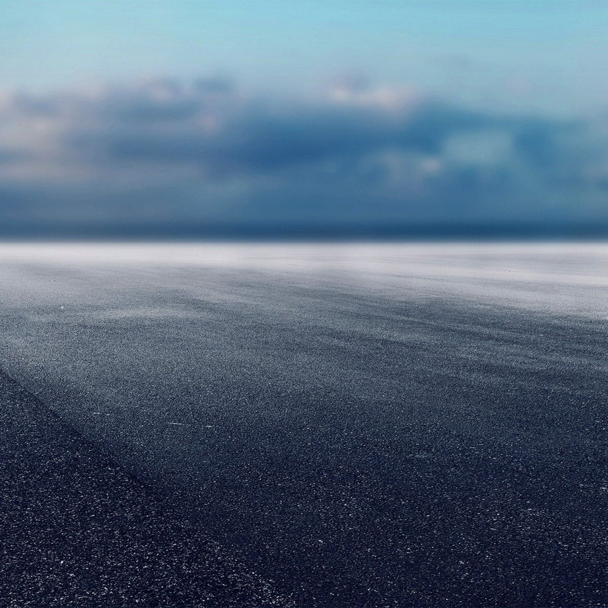 Мокрый асфальт текстура