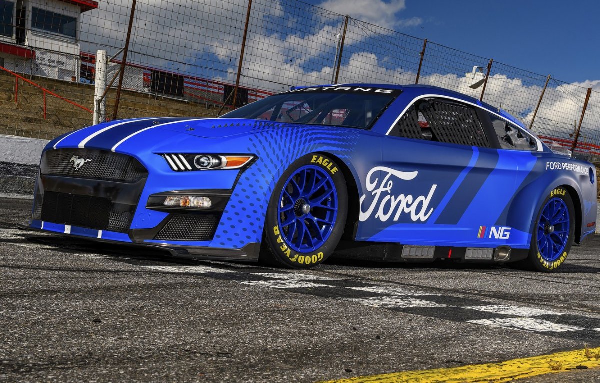 Форд рейсинг 4