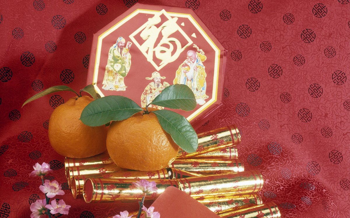 Обручальные кольца и деньги