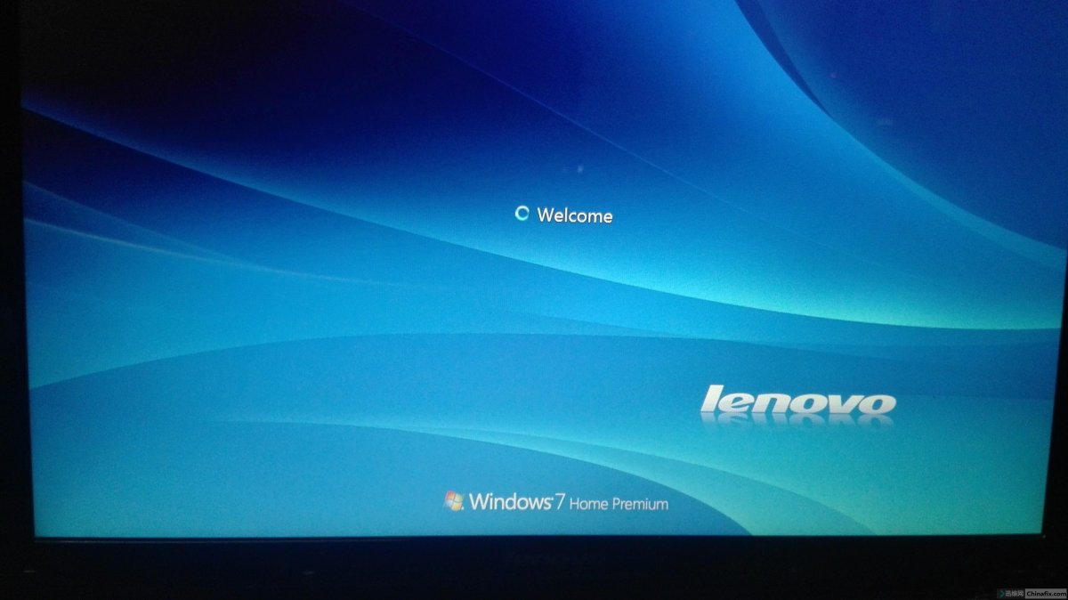 Завис ноутбук леново. Обои Lenovo. Обои на планшет леново 10 дюймов. Lenovo модель 33252s6. Обои на ноутбук леново.