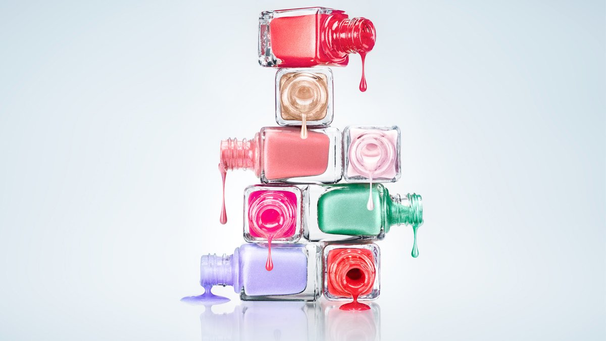 Реклама лаков для ногтей