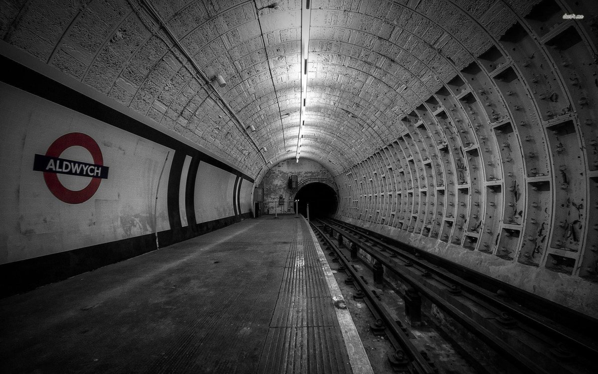 Олдвич станция метро