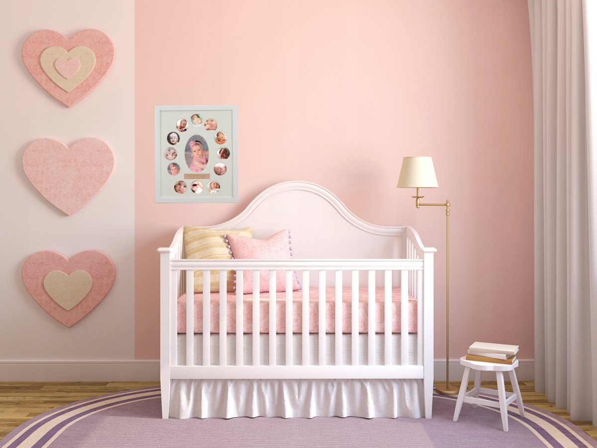 Пустая стена в детской