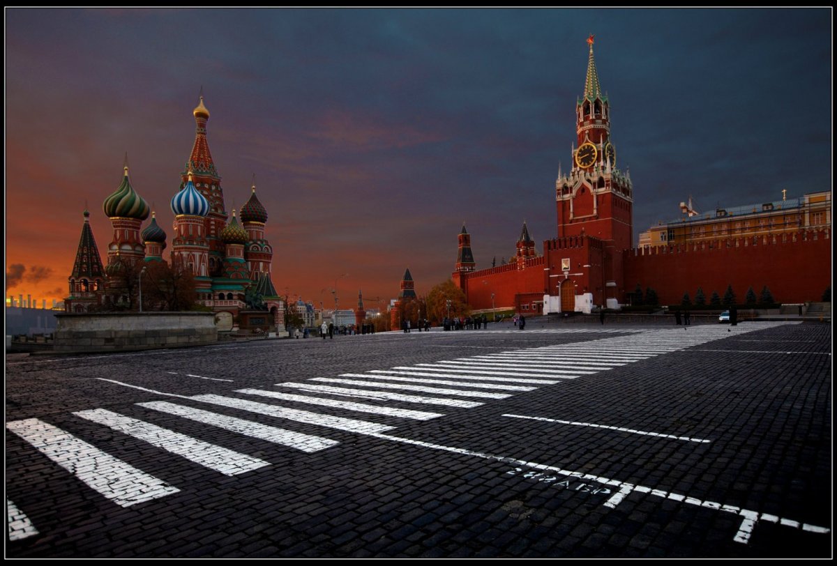 Красная площадь Москва без людей