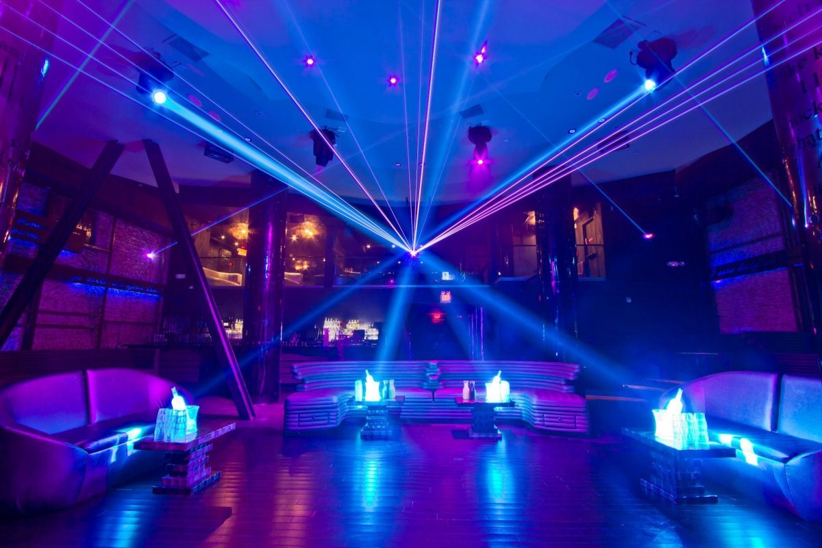 Ночной клуб танцпол