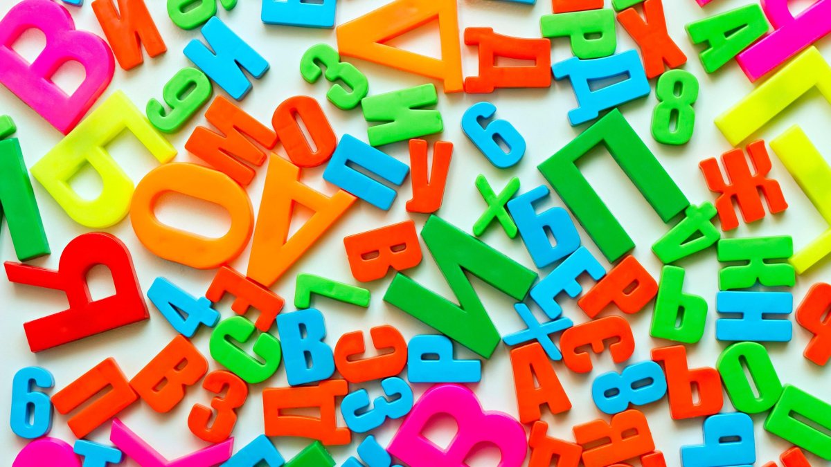 Буквы в разброс