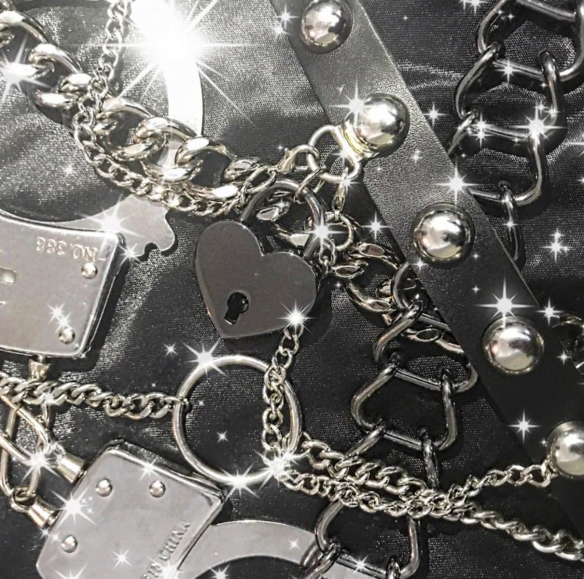 Цепи Эстетика чёрный