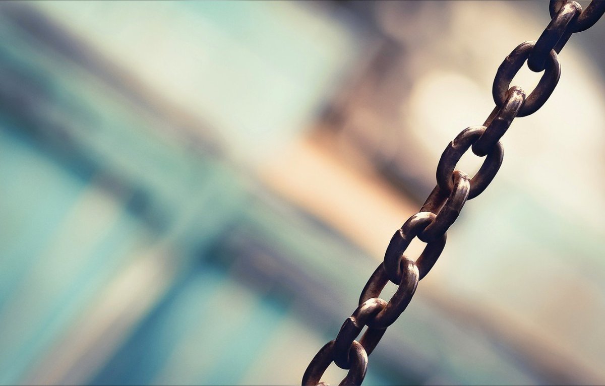 Цепи фон