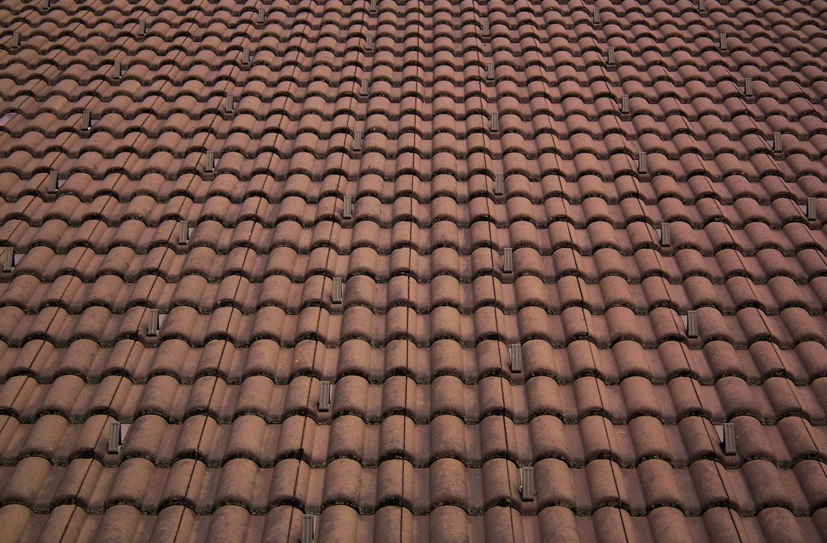 Коричневая черепица