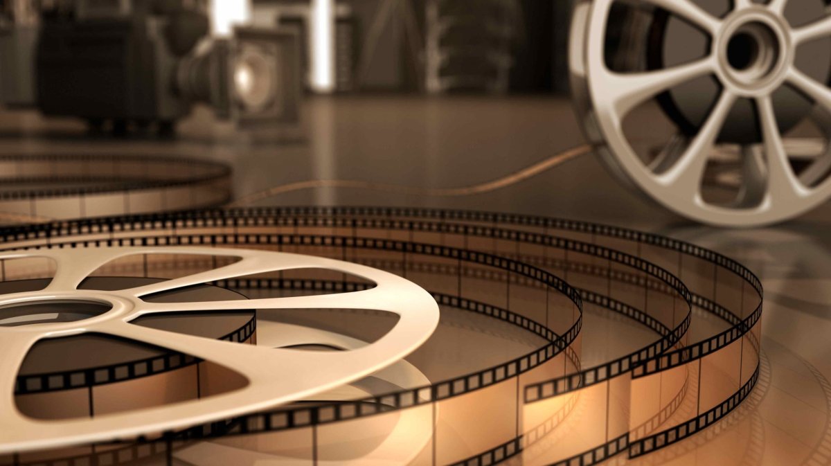 Начало фильма заставка