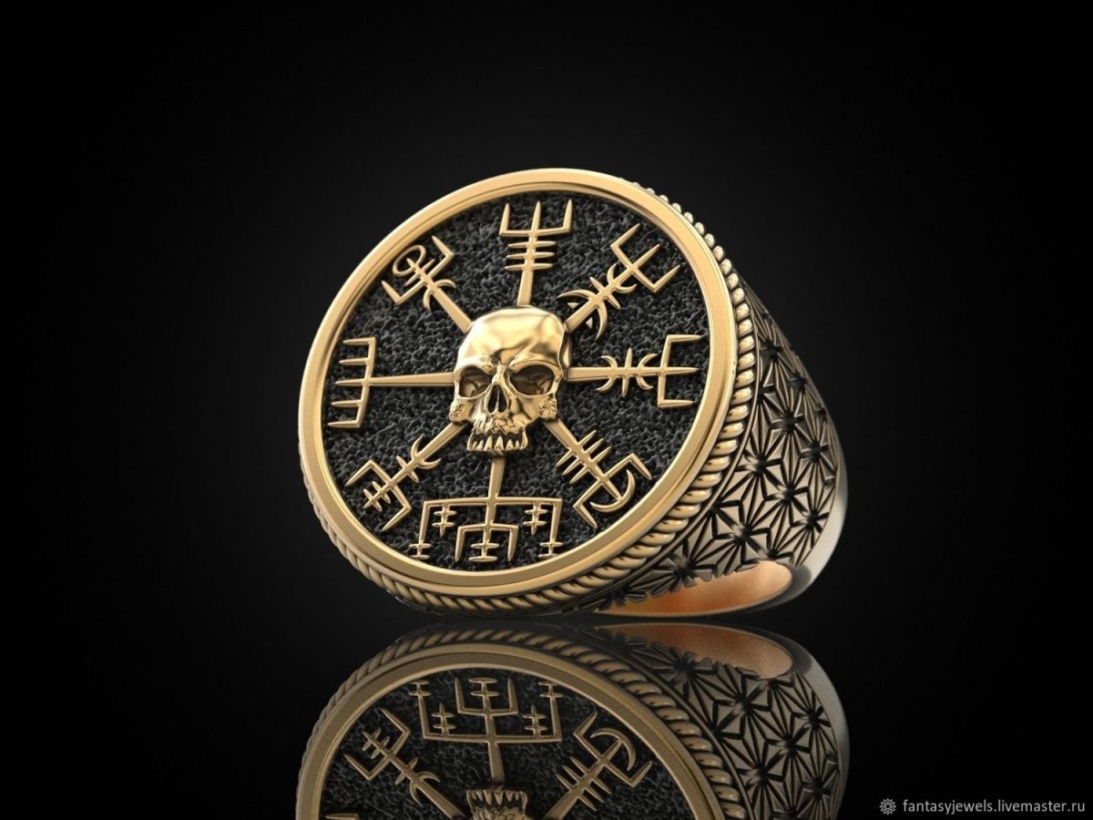 Скандинавские знаки на черном фоне