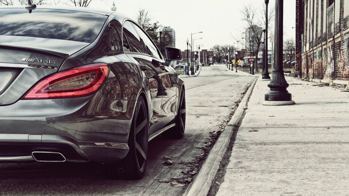 Mercedes Benz c63 Coupe