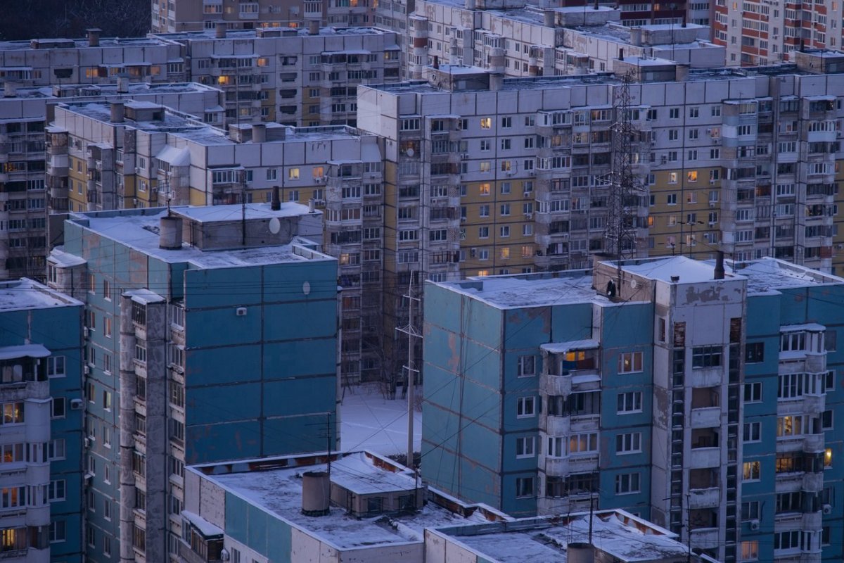 Панельные дома зимой