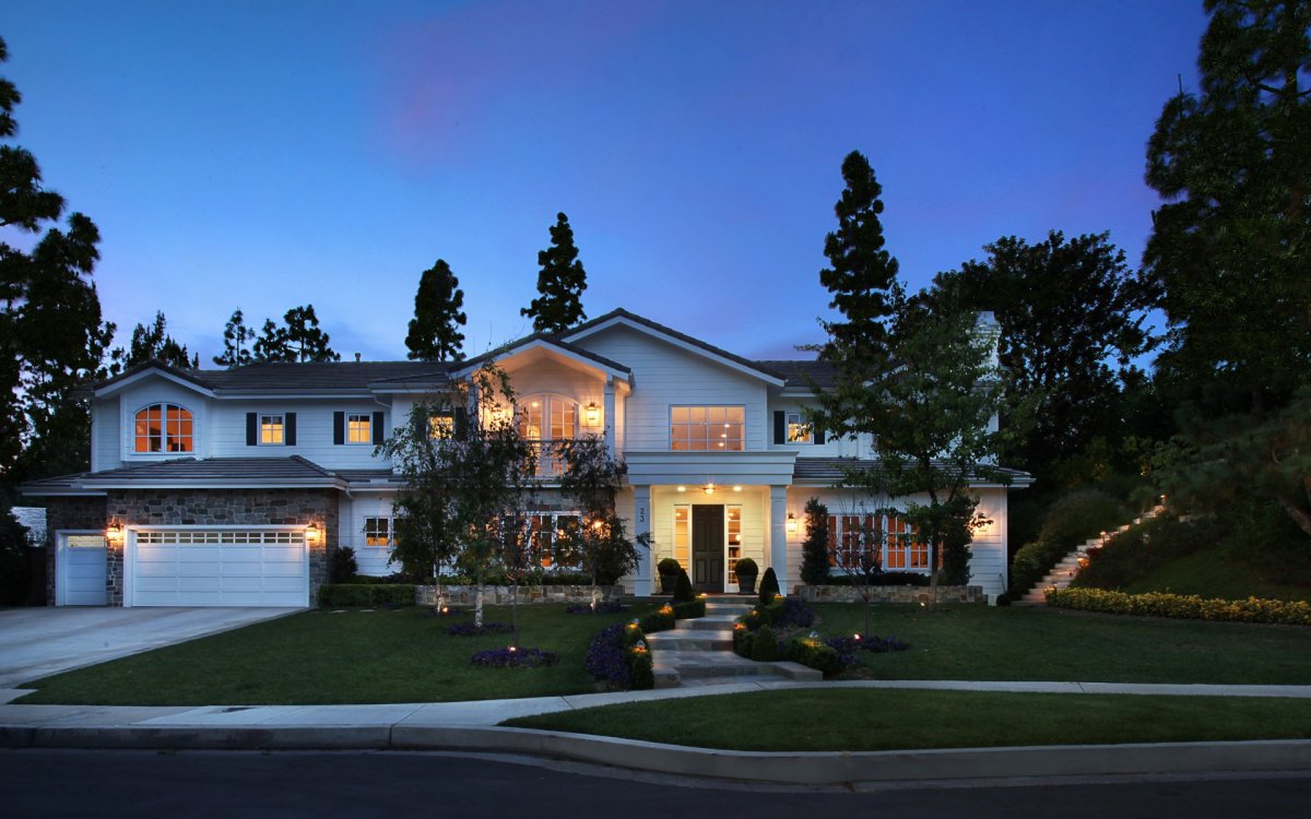 Красивый дом