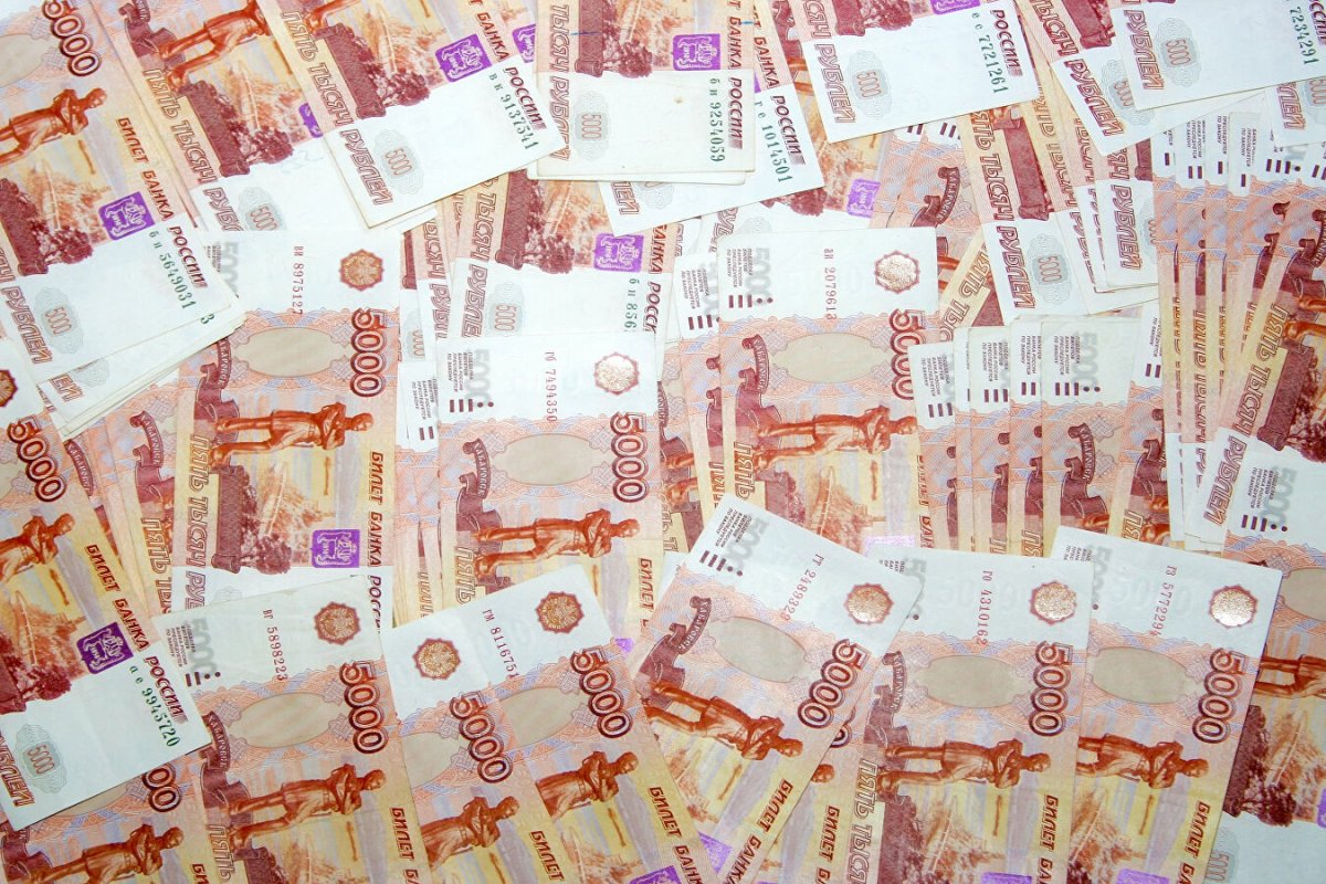 Деньги 5000 рублей