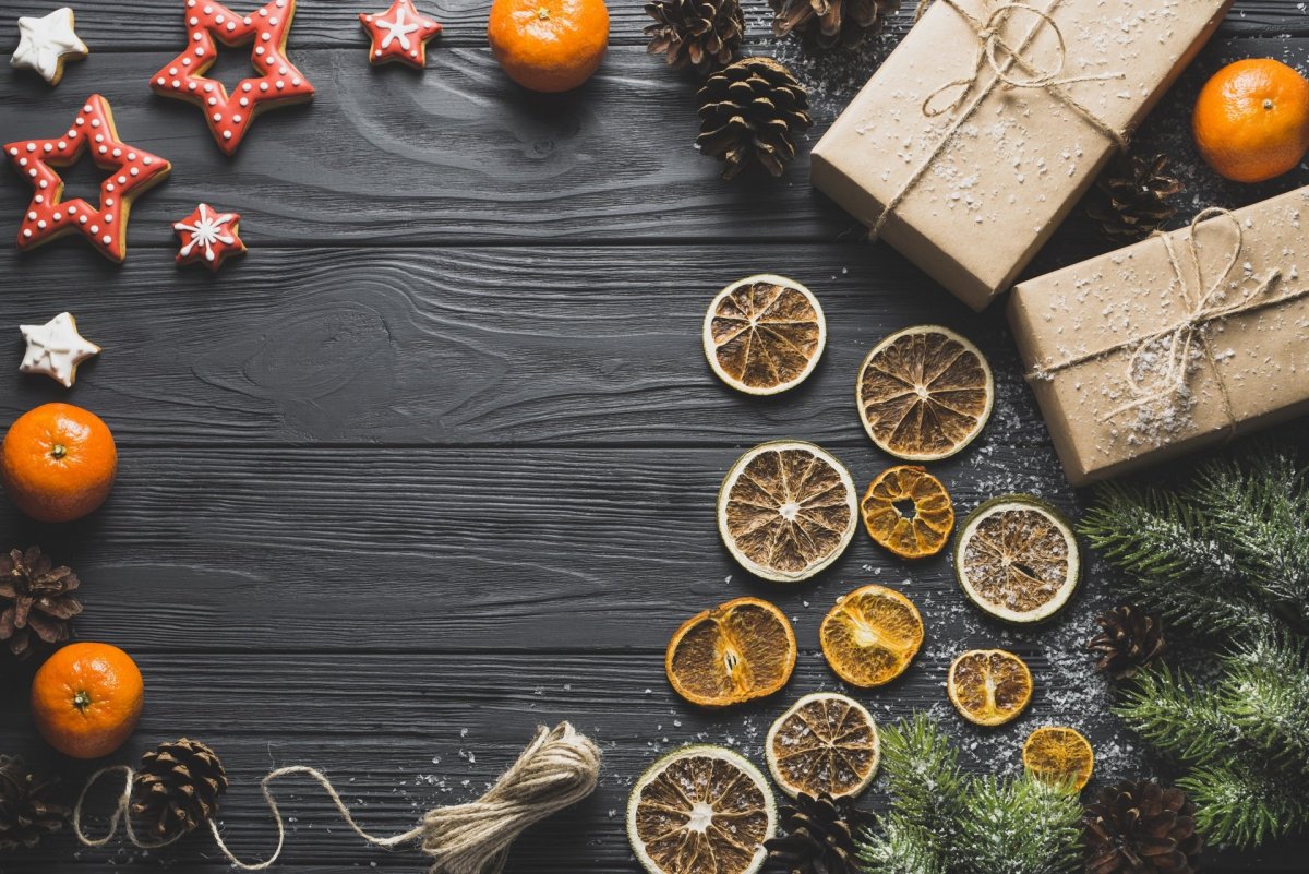 Новогодний стол вид сверху