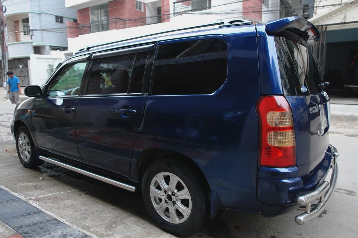 Спойлер Тойота Пробокс