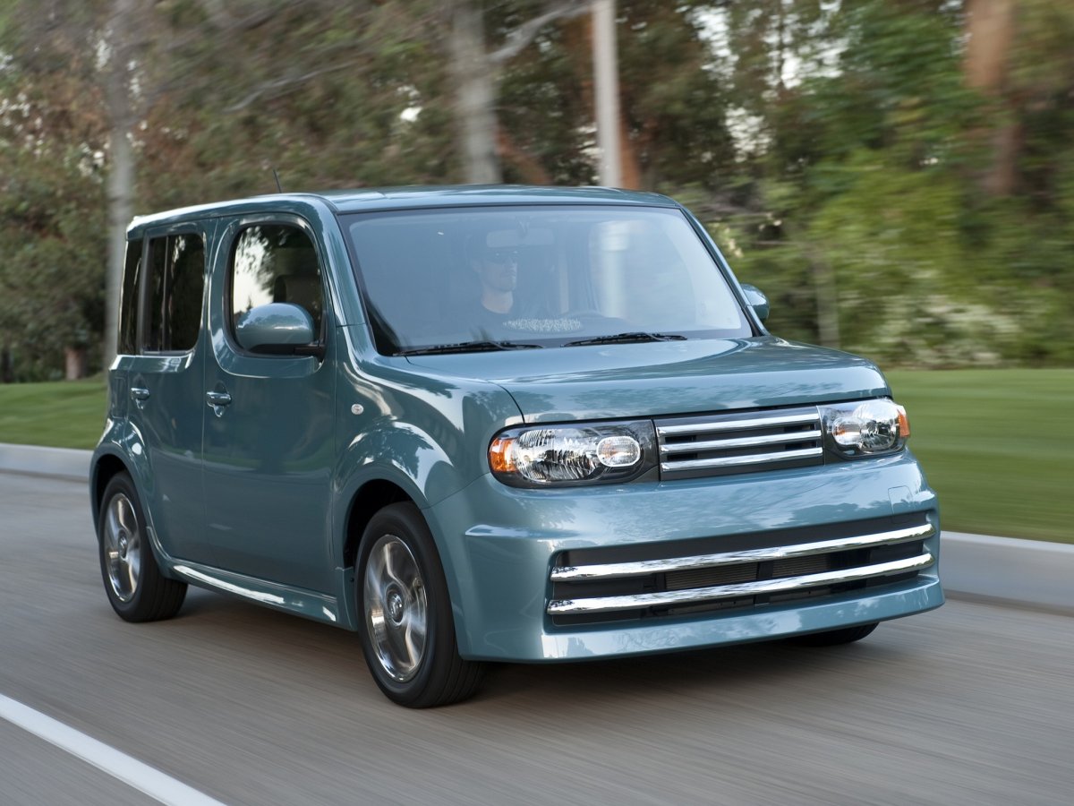 Nissan Cube 2011