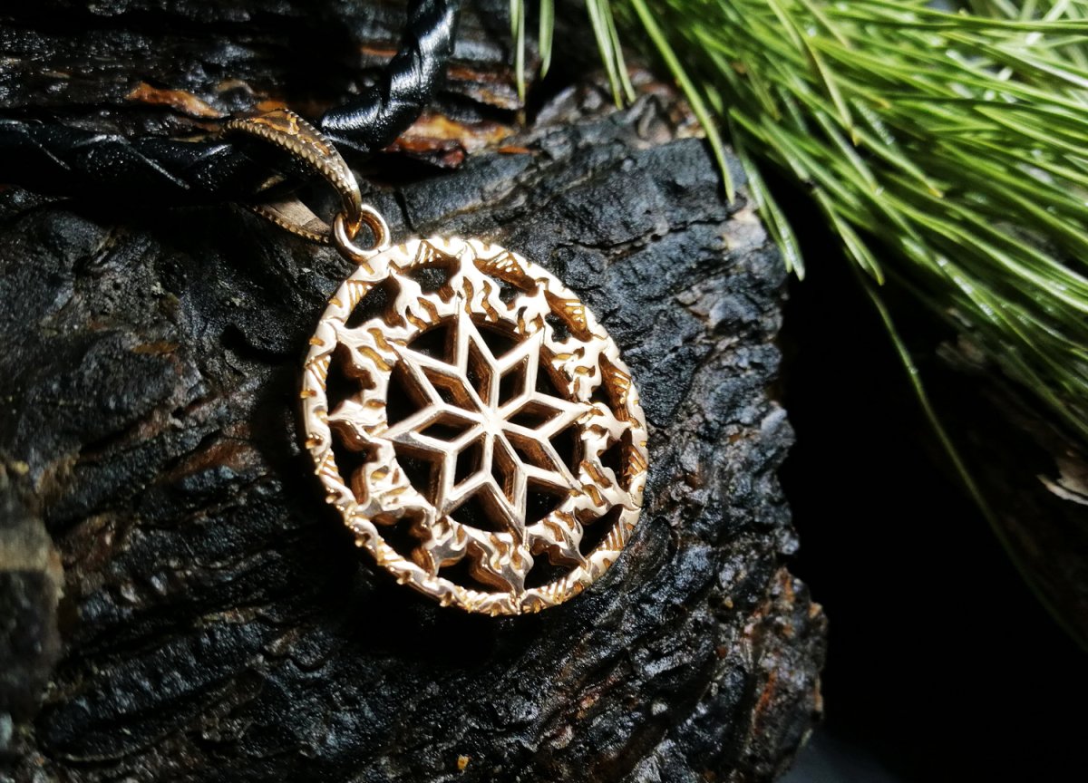 Славянский оберег Алатырь