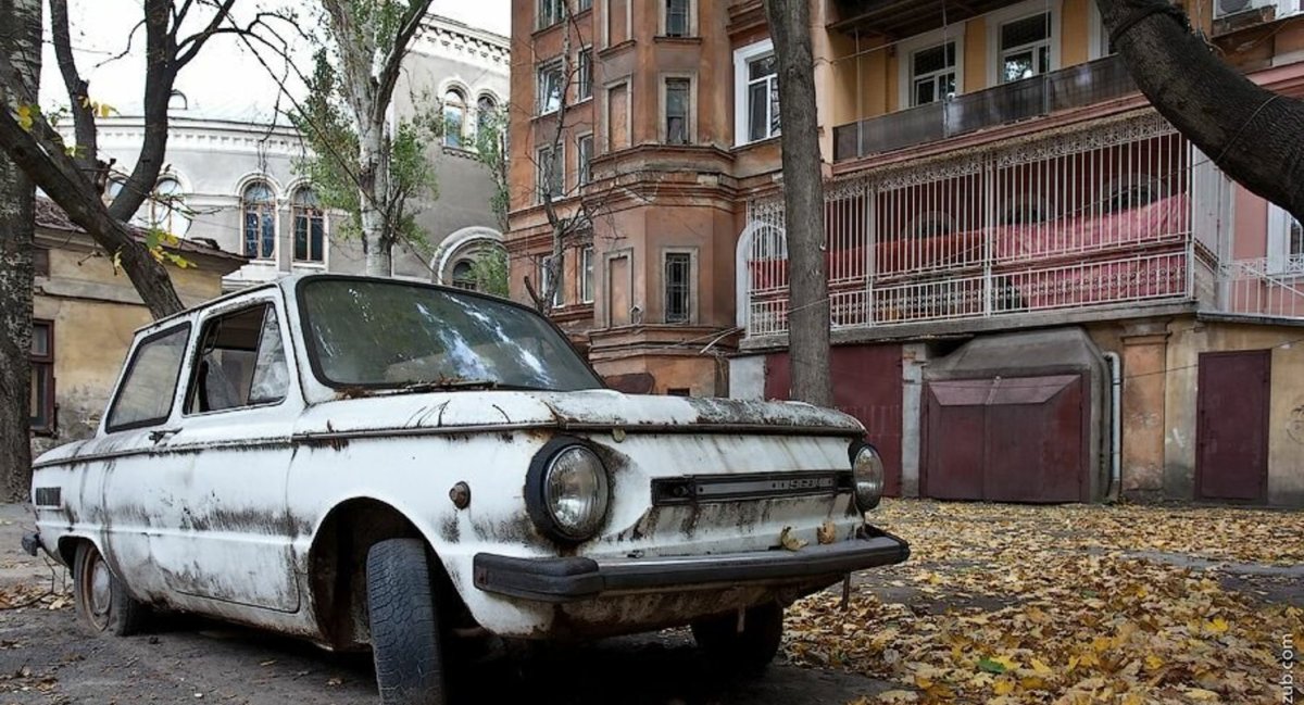 Разваленная машина