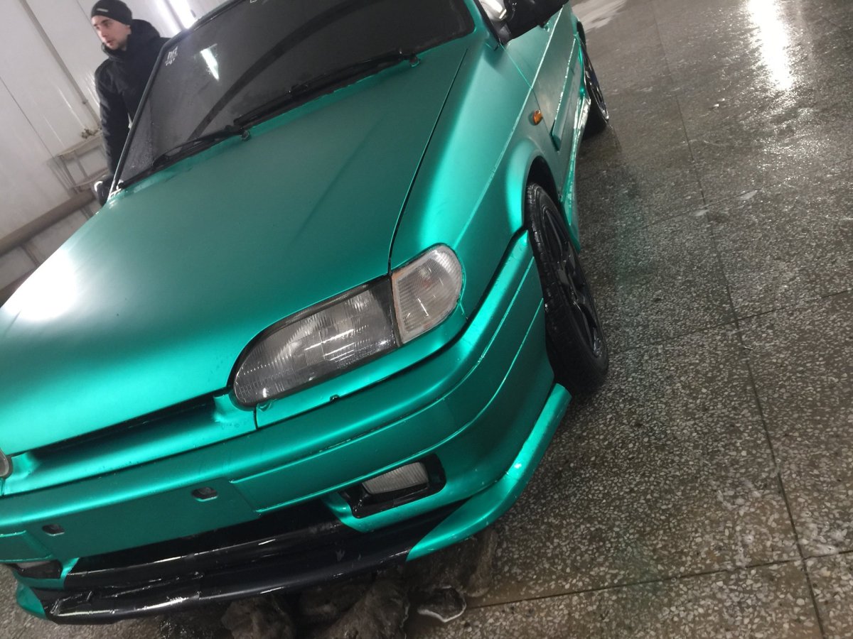 ВАЗ 2114 цвет изумруд