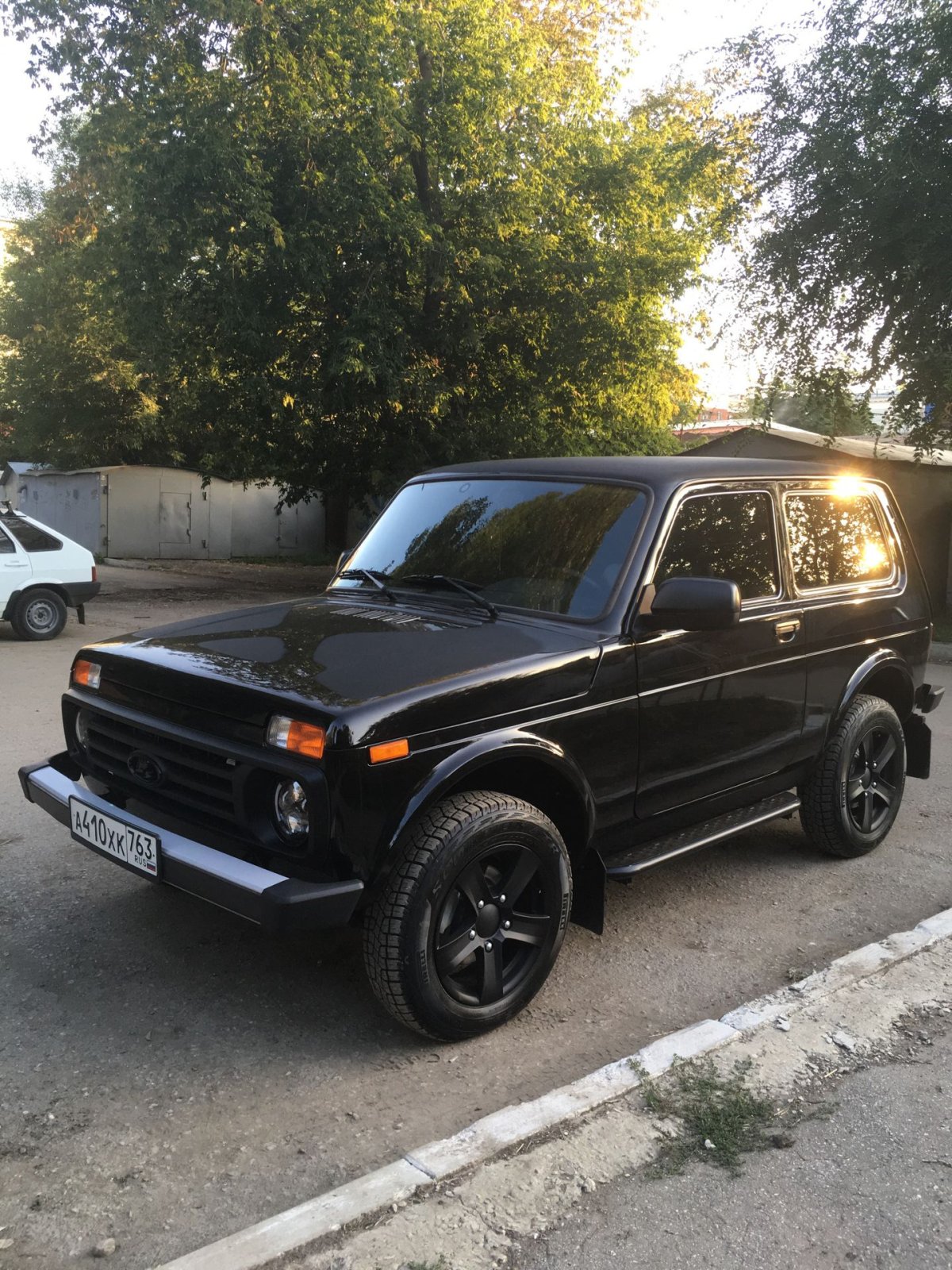 Нива 4х4 Black Edition