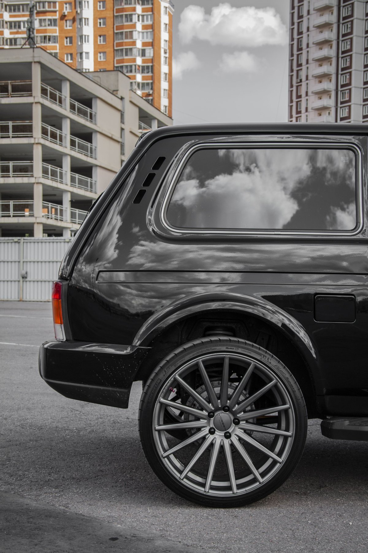 Черная Нива Урбан r20