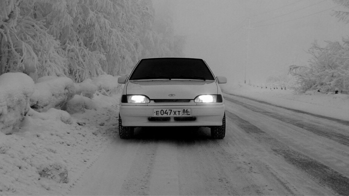 ВАЗ 2114 черный тюнингованный