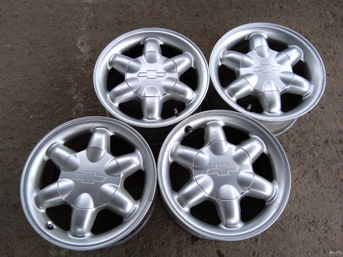 Диски на Шевроле Нива r15