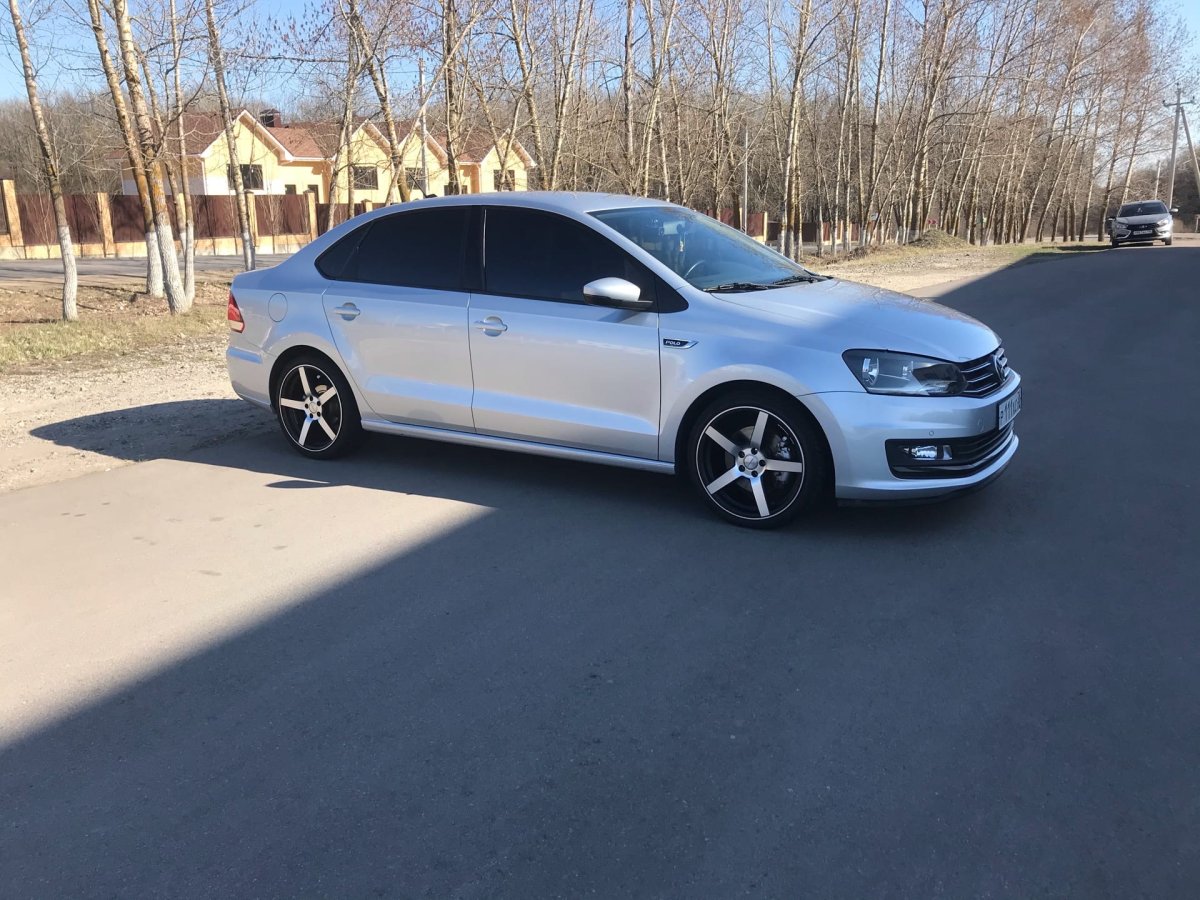 Поло седан 110